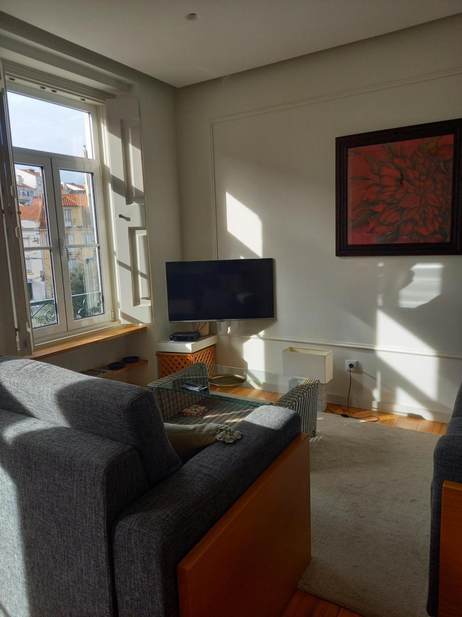 Charme Et Confort Au Coeur De Graca Lisbon Ruang foto